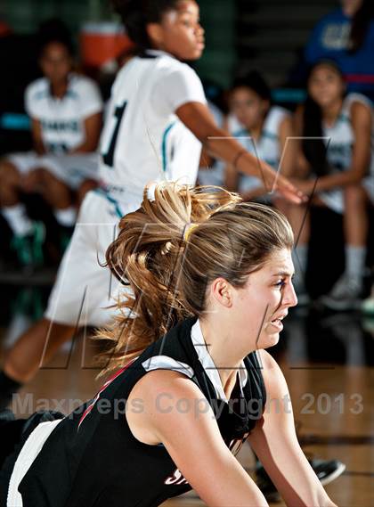 Thumbnail 1 in San Clemente @ Santiago (CIF SS D1AA Playoffs) photogallery.