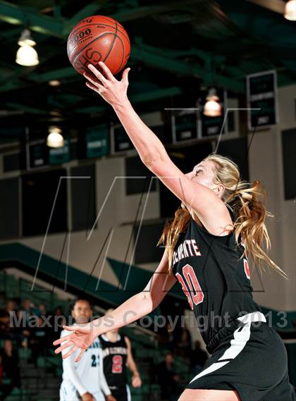 Thumbnail 2 in San Clemente @ Santiago (CIF SS D1AA Playoffs) photogallery.