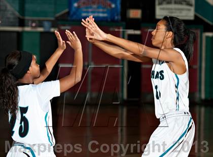 Thumbnail 3 in San Clemente @ Santiago (CIF SS D1AA Playoffs) photogallery.