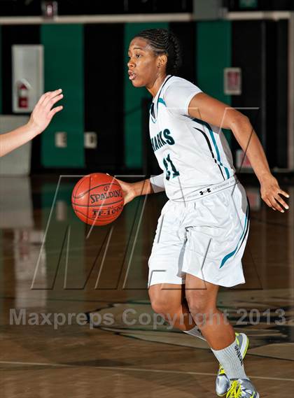 Thumbnail 2 in San Clemente @ Santiago (CIF SS D1AA Playoffs) photogallery.