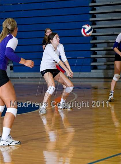 Thumbnail 2 in Berkner vs. Richardson photogallery.