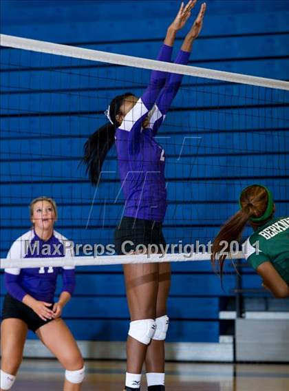 Thumbnail 3 in Berkner vs. Richardson photogallery.