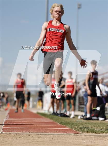 Thumbnail 2 in Greeley Twilight Invitational (Long Jump) photogallery.