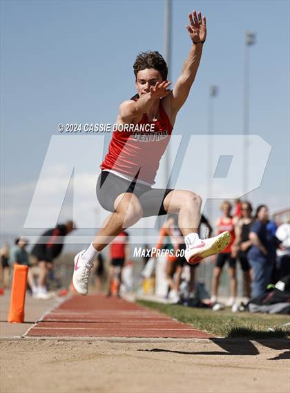 Thumbnail 2 in Greeley Twilight Invitational (Long Jump) photogallery.