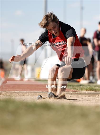 Thumbnail 2 in Greeley Twilight Invitational (Long Jump) photogallery.