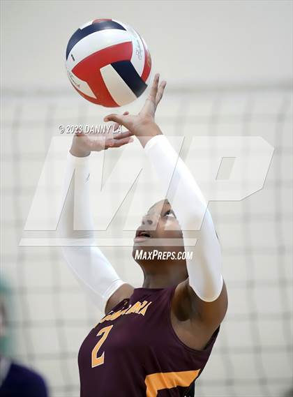 Thumbnail 2 in The Academy of the Holy Cross vs. Bishop McNamara (Tiger Paws Invitational) photogallery.