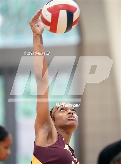 Thumbnail 3 in The Academy of the Holy Cross vs. Bishop McNamara (Tiger Paws Invitational) photogallery.