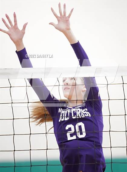 Thumbnail 1 in The Academy of the Holy Cross vs. Bishop McNamara (Tiger Paws Invitational) photogallery.