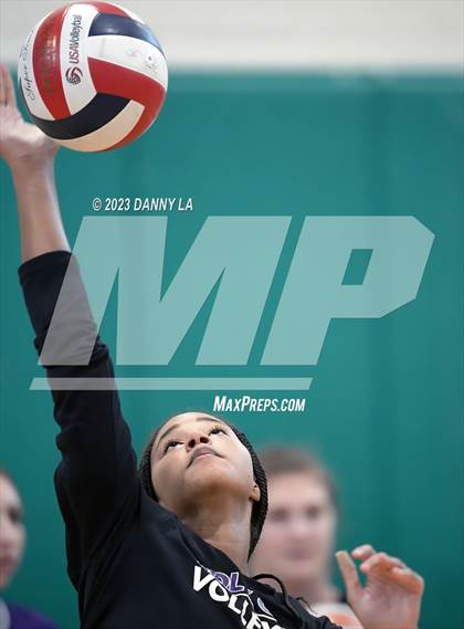 Thumbnail 1 in The Academy of the Holy Cross vs. Bishop McNamara (Tiger Paws Invitational) photogallery.