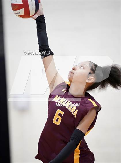 Thumbnail 2 in The Academy of the Holy Cross vs. Bishop McNamara (Tiger Paws Invitational) photogallery.