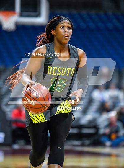 Thumbnail 2 in Judson vs. DeSoto (UIL 6A Final) photogallery.