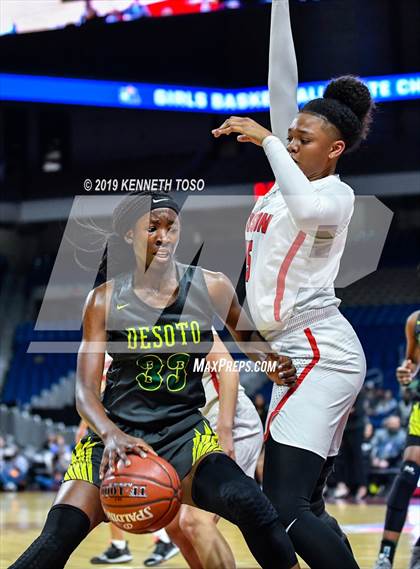 Thumbnail 2 in Judson vs. DeSoto (UIL 6A Final) photogallery.