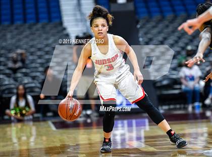 Thumbnail 3 in Judson vs. DeSoto (UIL 6A Final) photogallery.