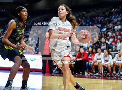 Thumbnail 1 in Judson vs. DeSoto (UIL 6A Final) photogallery.