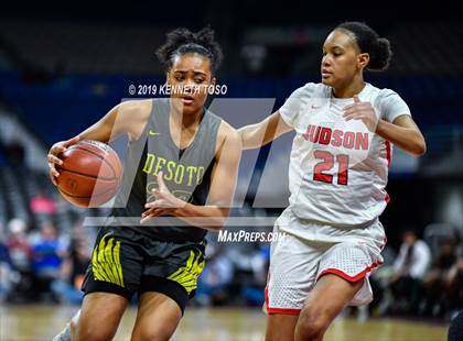 Thumbnail 2 in Judson vs. DeSoto (UIL 6A Final) photogallery.