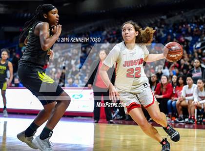 Thumbnail 3 in Judson vs. DeSoto (UIL 6A Final) photogallery.