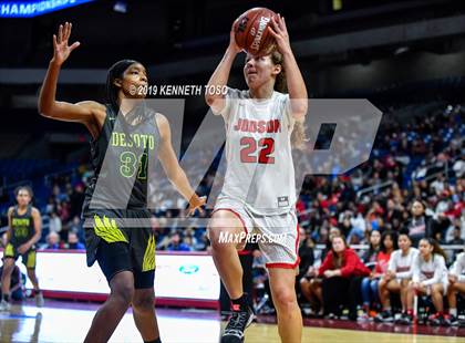 Thumbnail 2 in Judson vs. DeSoto (UIL 6A Final) photogallery.