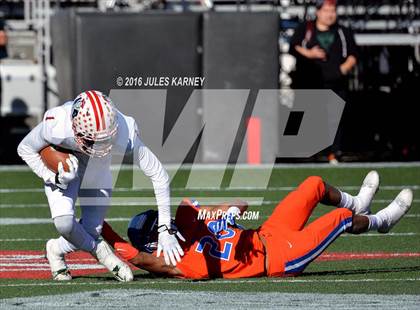 Thumbnail 3 in Bishop Gorman vs. Liberty (NIAA Class 4A Final) photogallery.