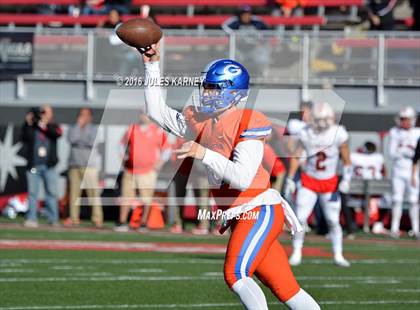 Thumbnail 2 in Bishop Gorman vs. Liberty (NIAA Class 4A Final) photogallery.