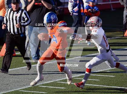 Thumbnail 2 in Bishop Gorman vs. Liberty (NIAA Class 4A Final) photogallery.