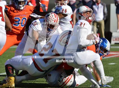 Thumbnail 3 in Bishop Gorman vs. Liberty (NIAA Class 4A Final) photogallery.