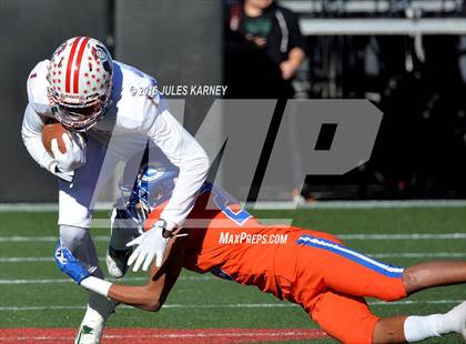 Thumbnail 1 in Bishop Gorman vs. Liberty (NIAA Class 4A Final) photogallery.