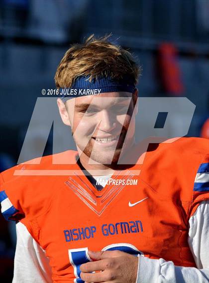 Thumbnail 3 in Bishop Gorman vs. Liberty (NIAA Class 4A Final) photogallery.