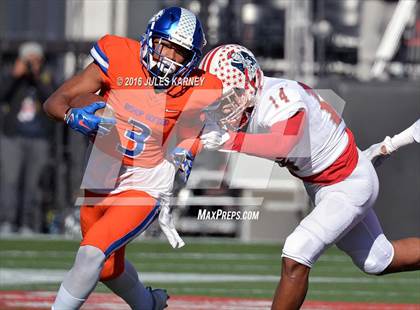 Thumbnail 3 in Bishop Gorman vs. Liberty (NIAA Class 4A Final) photogallery.