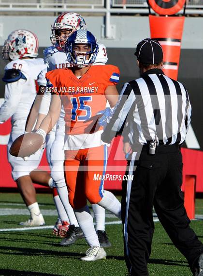 Thumbnail 3 in Bishop Gorman vs. Liberty (NIAA Class 4A Final) photogallery.