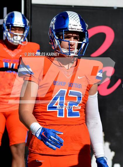 Thumbnail 1 in Bishop Gorman vs. Liberty (NIAA Class 4A Final) photogallery.