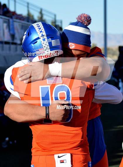 Thumbnail 2 in Bishop Gorman vs. Liberty (NIAA Class 4A Final) photogallery.