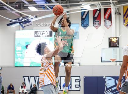 Thumbnail 2 in Metro Sports KC All-Star Game photogallery.