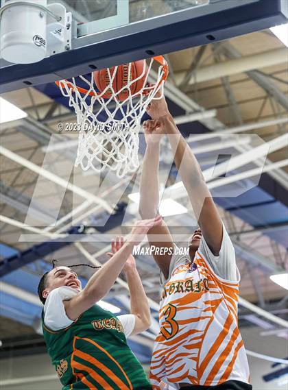 Thumbnail 3 in Metro Sports KC All-Star Game photogallery.