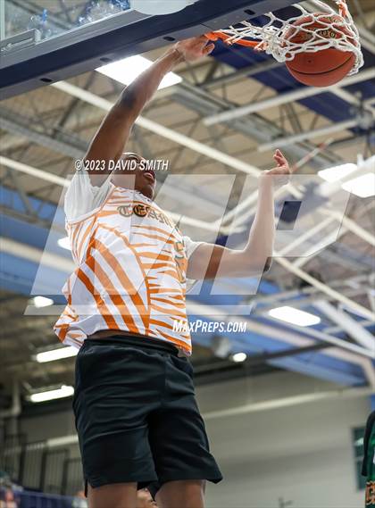 Thumbnail 1 in Metro Sports KC All-Star Game photogallery.