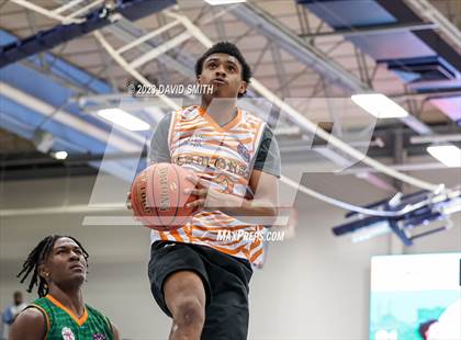 Thumbnail 2 in Metro Sports KC All-Star Game photogallery.