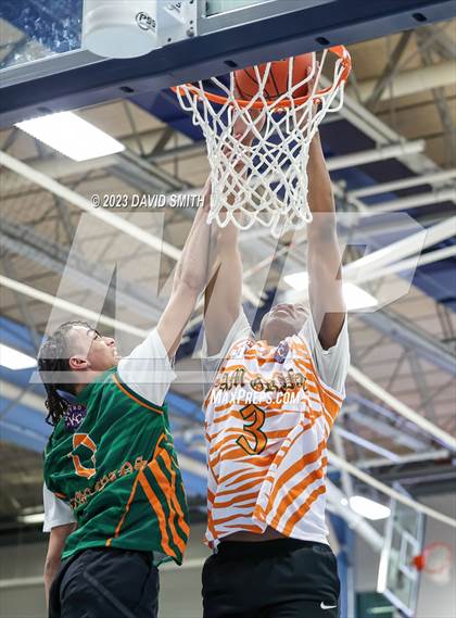 Thumbnail 2 in Metro Sports KC All-Star Game photogallery.