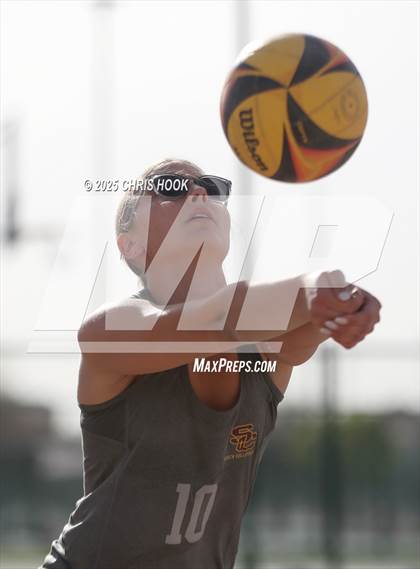 Thumbnail 1 in Catalina Foothills @ Salpointe Catholic photogallery.
