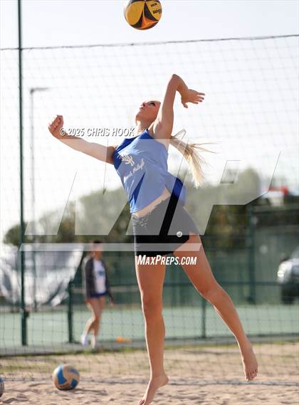 Thumbnail 2 in Catalina Foothills @ Salpointe Catholic photogallery.