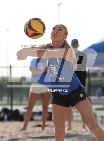Thumbnail 1 in Catalina Foothills @ Salpointe Catholic photogallery.