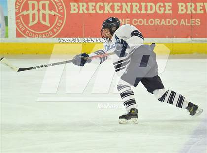 Thumbnail 1 in Castle View vs. Valor Christian (CHSAA 5A State Quarterfinal Game) photogallery.