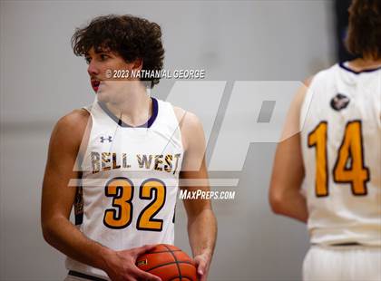 Thumbnail 1 in Bellevue East vs. Bellevue West (Metro Tournament) photogallery.