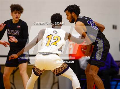 Thumbnail 3 in Bellevue East vs. Bellevue West (Metro Tournament) photogallery.