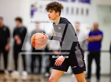 Thumbnail 1 in Bellevue East vs. Bellevue West (Metro Tournament) photogallery.