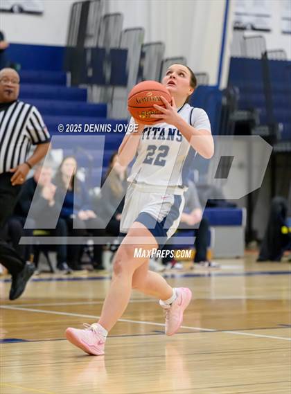 Thumbnail 2 in Brockport @ Webster Thomas (NYSPHSAA Section V Class AA Second Round) photogallery.
