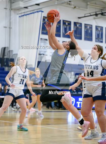 Thumbnail 3 in Brockport @ Webster Thomas (NYSPHSAA Section V Class AA Second Round) photogallery.