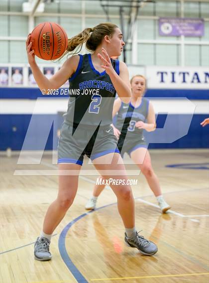 Thumbnail 3 in Brockport @ Webster Thomas (NYSPHSAA Section V Class AA Second Round) photogallery.