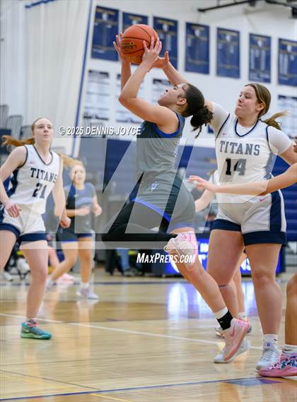 Thumbnail 2 in Brockport @ Webster Thomas (NYSPHSAA Section V Class AA Second Round) photogallery.