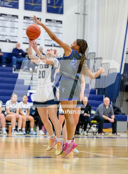 Thumbnail 2 in Brockport @ Webster Thomas (NYSPHSAA Section V Class AA Second Round) photogallery.