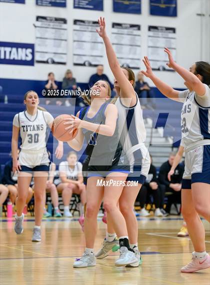Thumbnail 2 in Brockport @ Webster Thomas (NYSPHSAA Section V Class AA Second Round) photogallery.