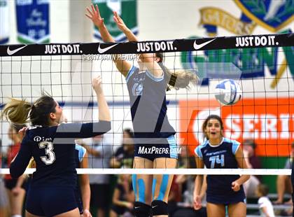 Thumbnail 3 in Marymount vs Rim of the World (Durango Fall Classic) photogallery.